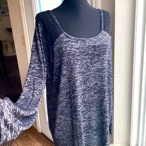 🖤 Long sleeve top